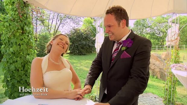 Hochzeit Auf Den Ersten Blick Video Staffel 2 Episode 1 Es Wird Wieder Geheiratet Sat 1