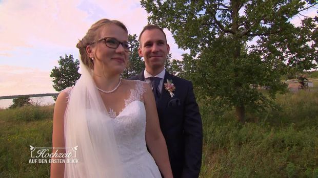 Hochzeit Auf Den Ersten Blick Video Harmonie Und Glucksgefuhle Sat 1