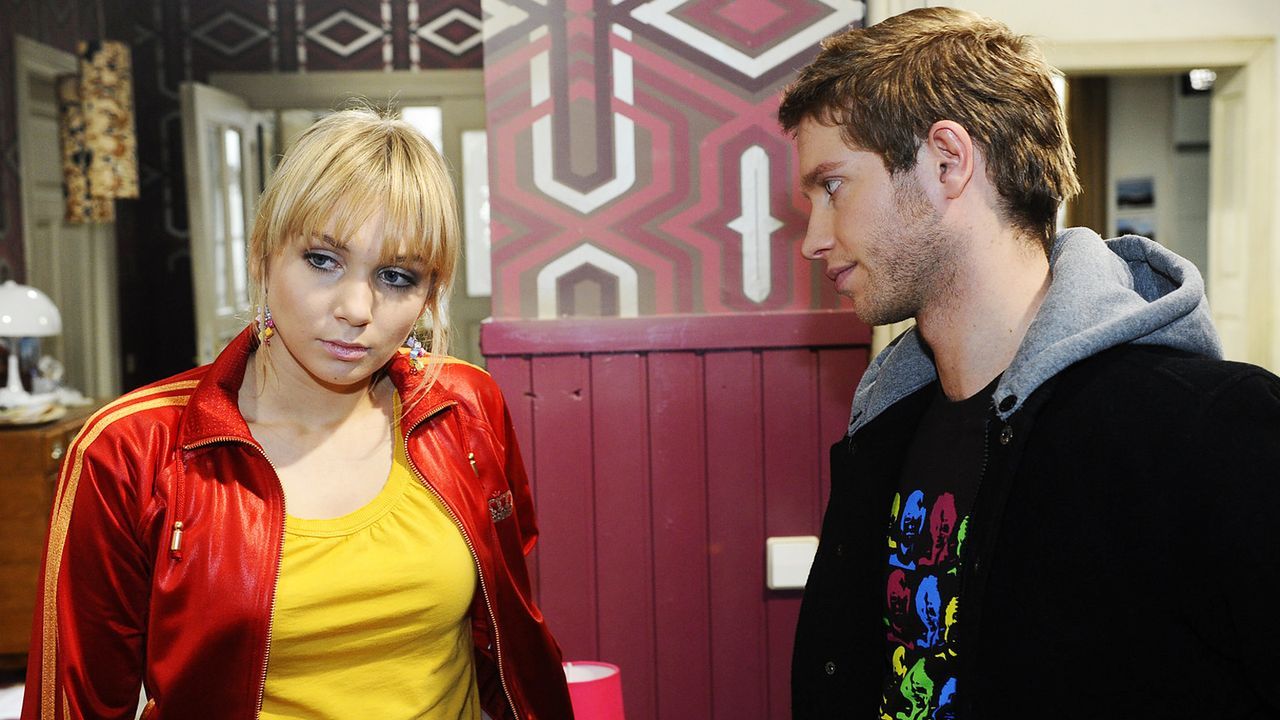 anna-und-die-liebe-folge-354-02-SAT1-Oliver-Ziebe - Bildquelle: Sat.1/Oliver Ziebe