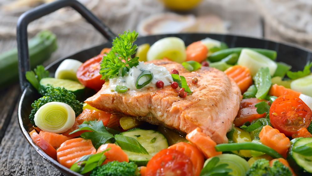 Fischfilet Auf GemüSebett - Rezepte Suchen