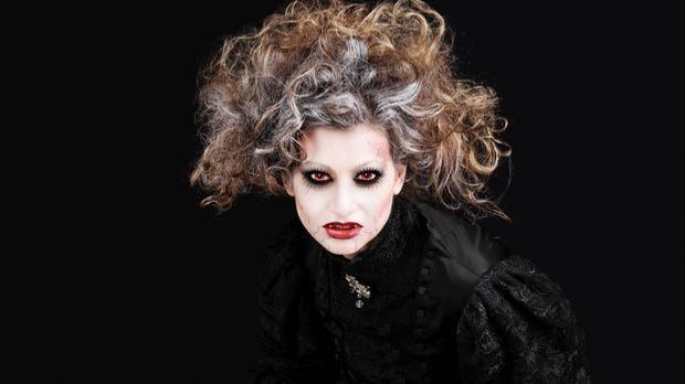 Halloween Frisuren Fur Den Perfekten Grusel Look Sat 1