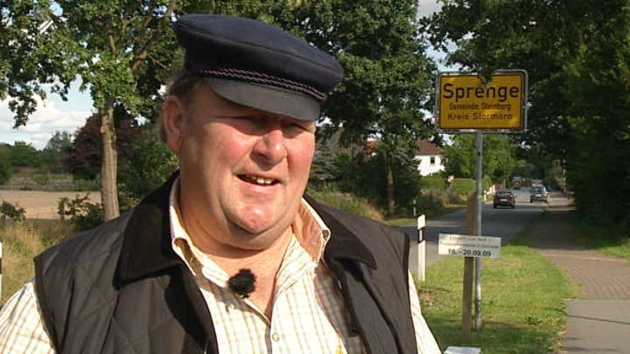 Fast 50 000 Dörfer und Gemeinden gibt es in Deutschland. Wir haben die Menschen in Steinburg kennen gelernt. Steinburg liegt nördlich von Hamburg,... - Bildquelle: SAT.1