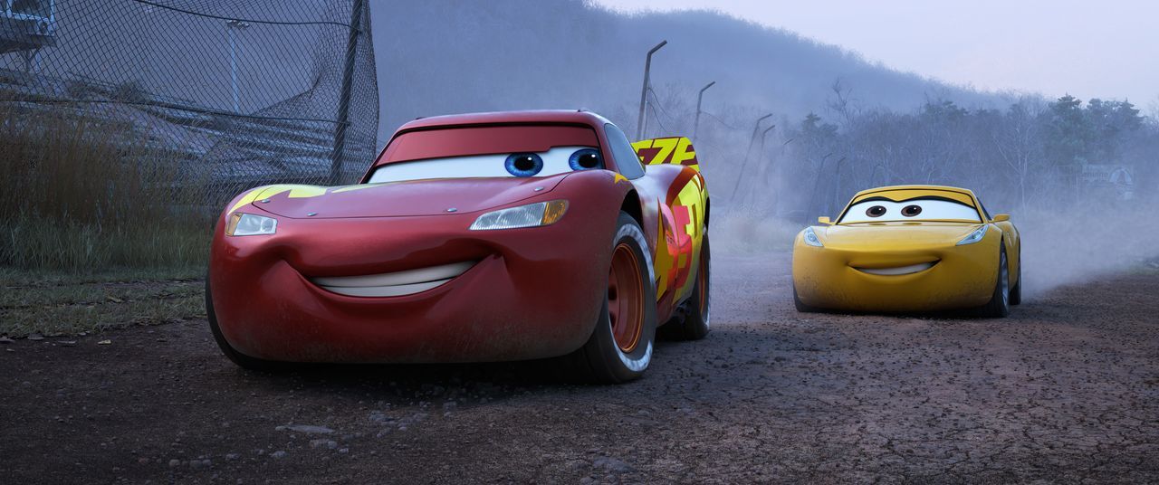 Lightning McQueen (l.); Cruz Ramirez (r.) - Bildquelle: Disney/Pixar