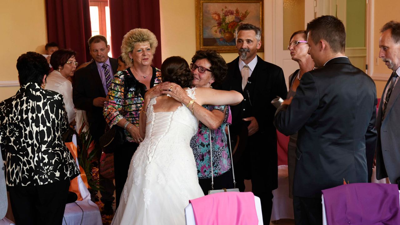 Hochzeit Auf Den Ersten Blick Die Hochzeit Von Peter Und Jasmin Sat 1