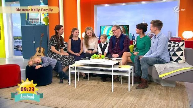 Frühstücksfernsehen Video So leben Angelo und Kira Kelly mit ihrer
