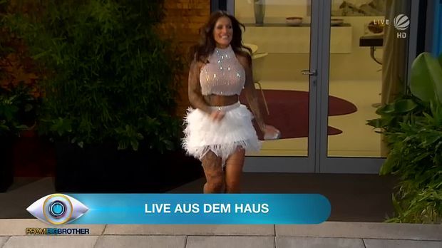 Promi Big Brother Video Einzug Julia Jasmin Rühle Aka Jj Sat1