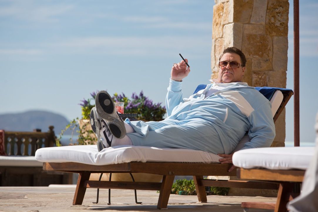 Kennt kein Pardon, wenn es um sein Eigentum geht: Marshall (John Goodman) ... - Bildquelle: 2013 Warner Brothers