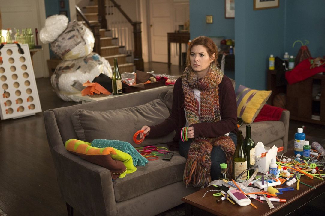 Nicht nur ein neuer Fall, sondern auch eine Schulveranstaltung ihrer Söhne beschäftigt Laura (Debra Messing) ... - Bildquelle: Warner Bros. Entertainment, Inc.