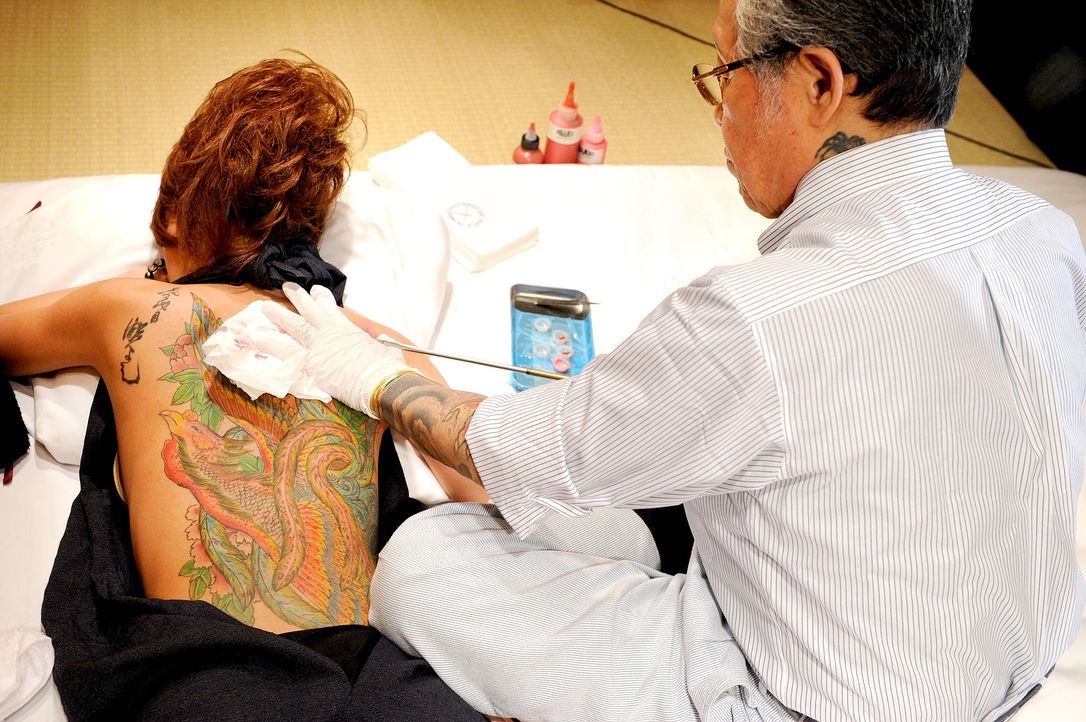 Tebori-Tattoo-Japan-1-AFP