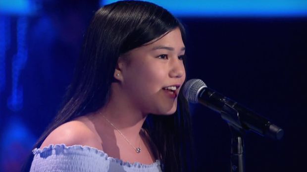 The Voice Kids - Kira singt "Little Me" von Little Mix - SAT.1