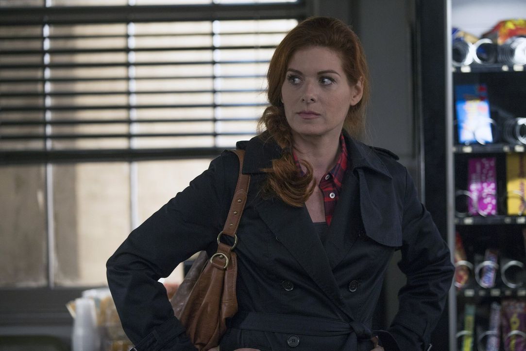 Laura Diamond (Debra Messing) ist eine taffe Polizistin, die versucht, Karriere und ihre Familie unter einen Hut zu bringen ... - Bildquelle: Warner Bros. Entertainment, Inc.