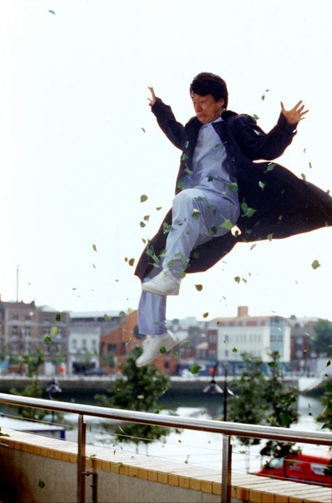Ihn wirft so leicht nichts aus der Bahn: Detective Eddie Yang (Jackie Chan) ... - Bildquelle: 2004 Sony Pictures Television International. All Rights Reserved.