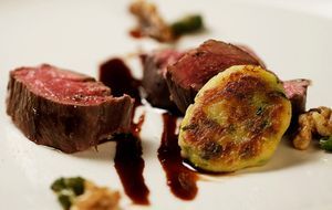 Hirschfilet Mit Rotweinsauce Rezept Aus The Taste