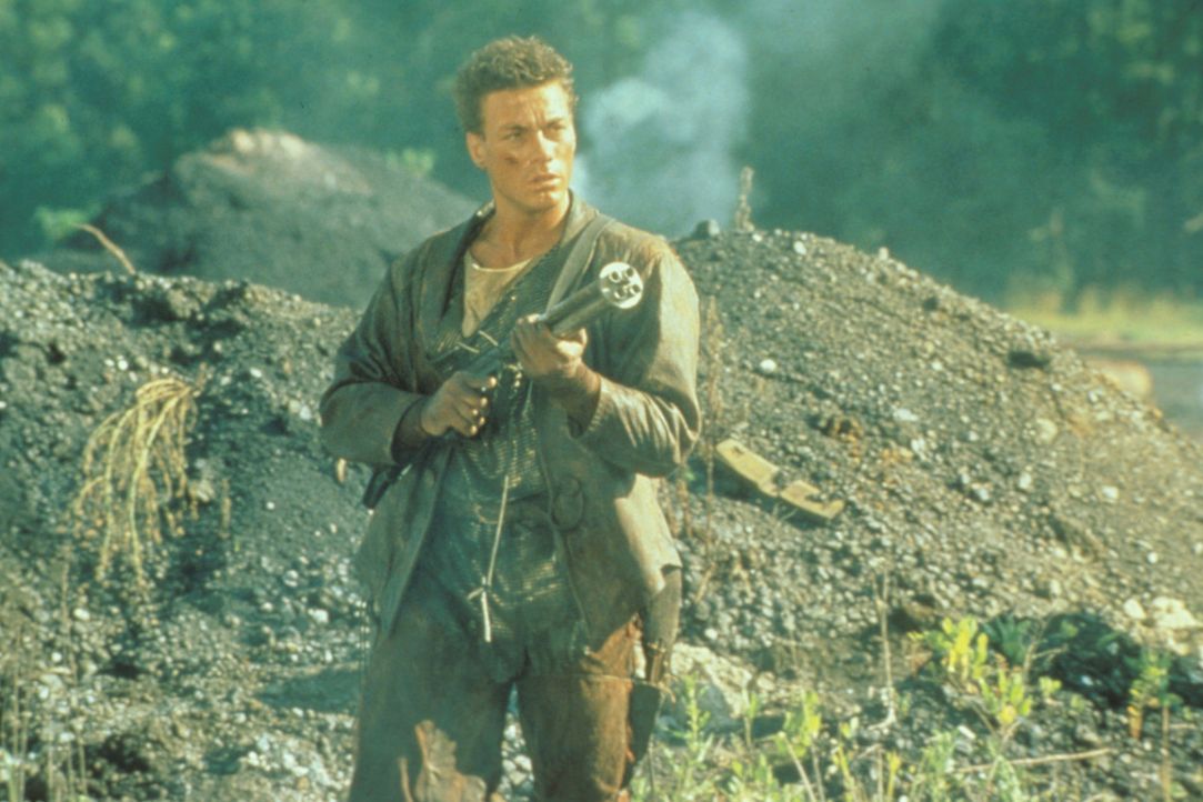 Getrieben von Rachegefühlen macht sich Gibson (Jean-Claude Van Damme) auf die Suche nach dem Versteck seines hemmungslosen Gegenspielers Fender ...