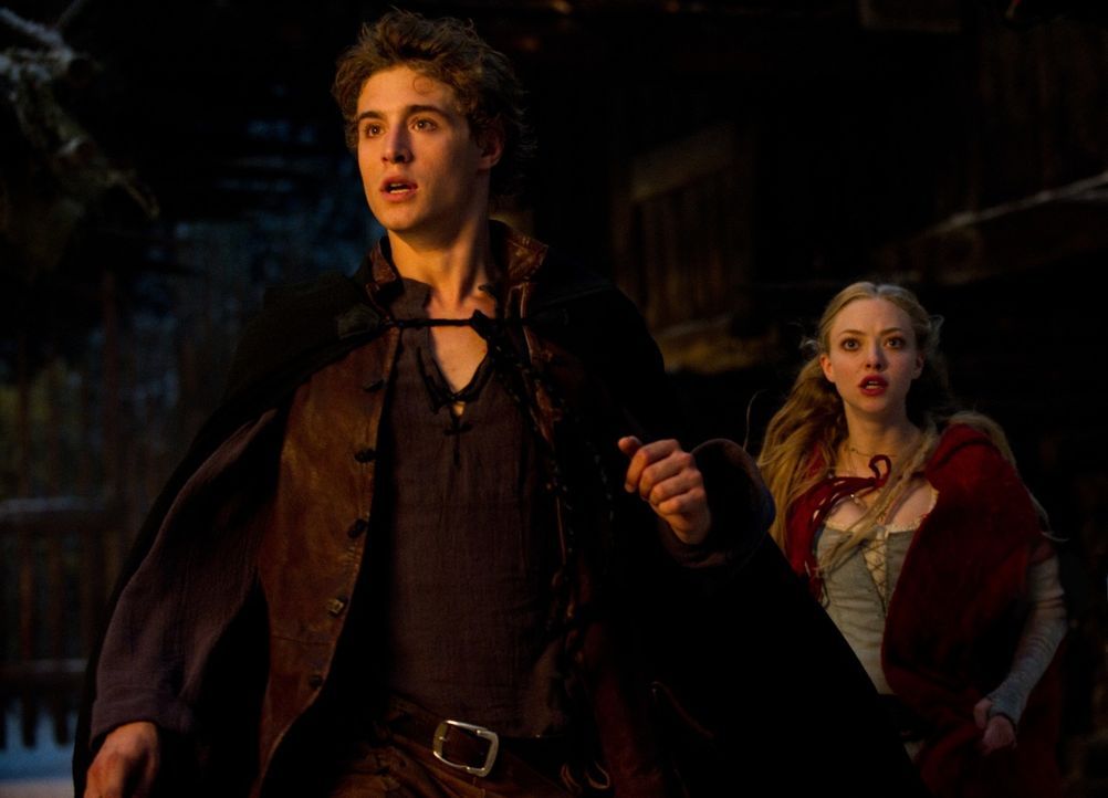 Henry (Max Irons, l.); Valerie (Amanda Seyfried, r.) - Bildquelle: Warner Bros.