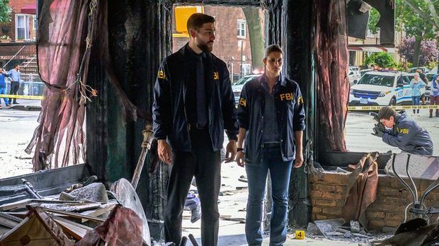 Fbi - Fbi - Staffel 2 Episode 1: Aus Den Eigenen Reihen