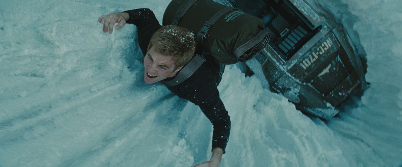 Geht keinem Risiko aus dem Weg: Hitzkopf Kirk (Chris Pine), der das Schicksal der Galaxis in seinen Händen hält ... - Bildquelle: Paramount Pictures