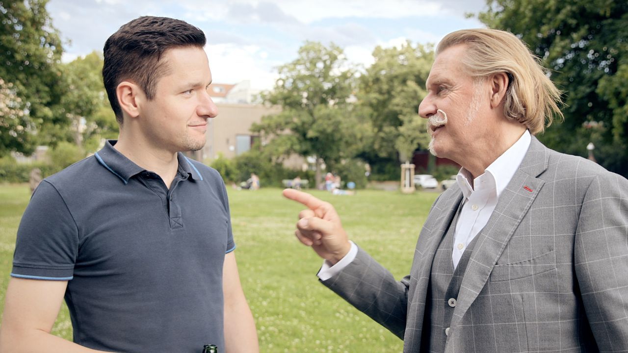 Ingo Lenßen (r.) - Bildquelle: SAT.1