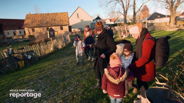 Die Sat.1-reportage - Die Sat.1-reportage - Stadt Ade - Land Juhe? Wie Ein Neustart Auf Dem Dorf Gelingen Kann