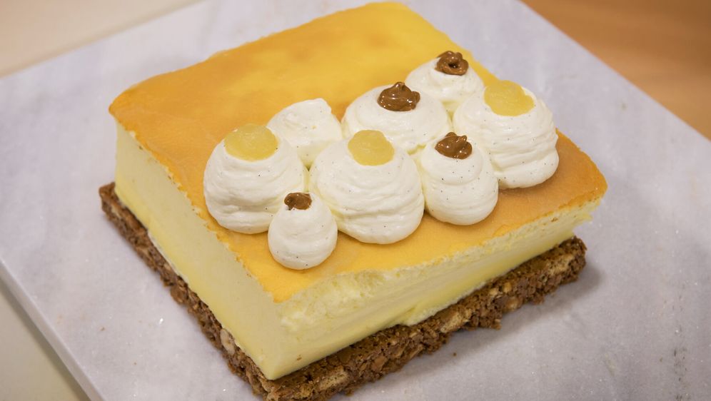 Schwammkuchen auf Crunch-Boden | Rezept aus &amp;quot;Das große Backen&amp;quot;