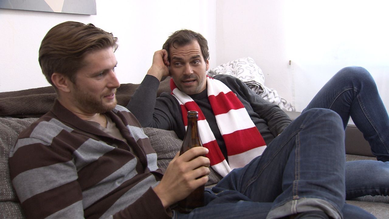 Zwei-beste-Freunde-und-Julia4 - Bildquelle: SAT.1