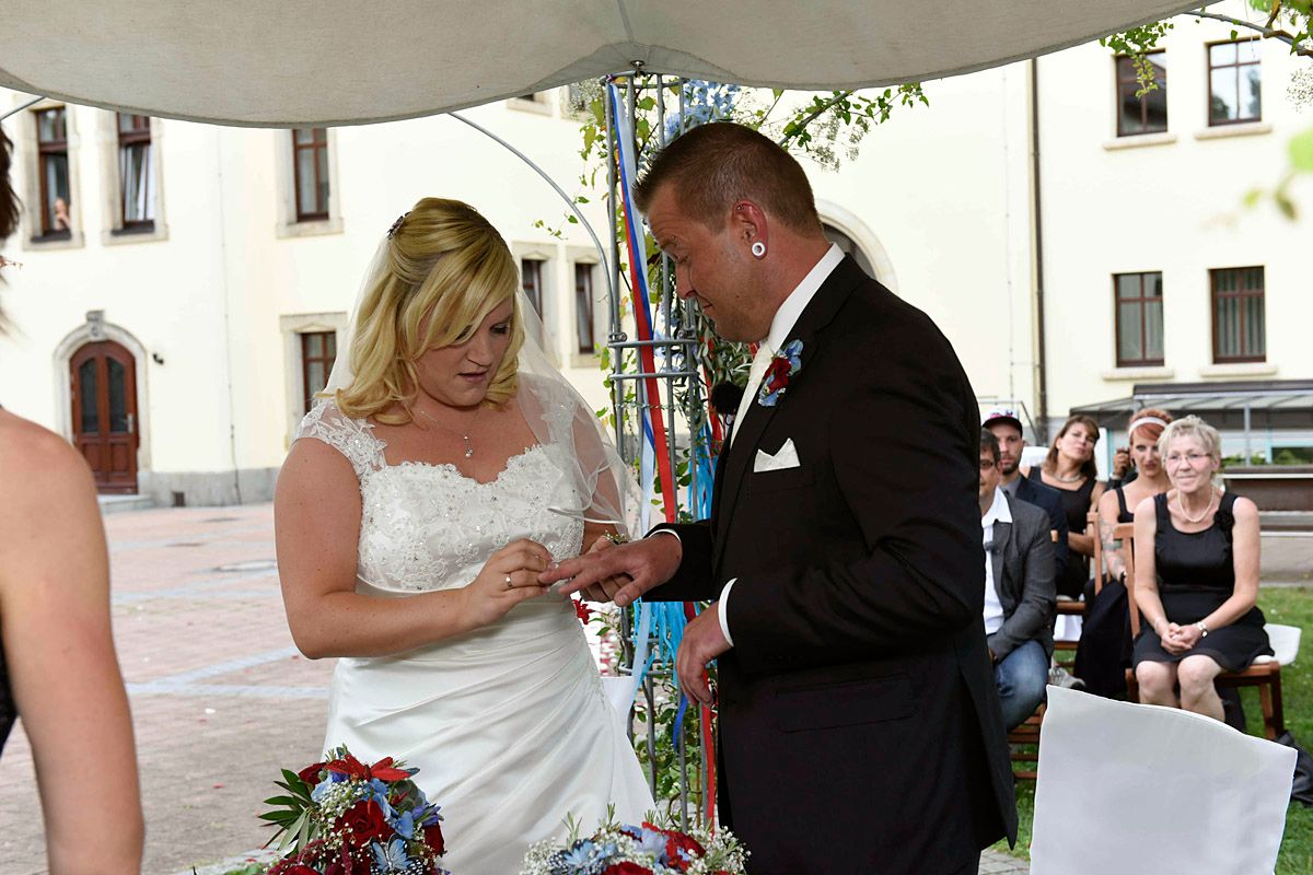 Hochzeit Auf Den Ersten Blick Die Hochzeit Von Jutta Und Marko Sat 1