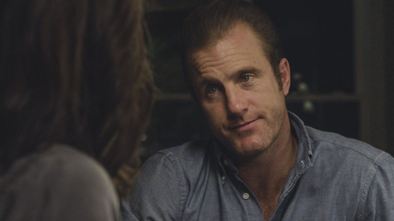Als Danny (Scott Caan) erfährt, dass seine Ex-Frau Rachel und ihr Mann Stan sich scheiden lassen wollen ist er entsetzt, da er nicht möchte, dass di... - Bildquelle: Norman Shapiro 2016 CBS Broadcasting, Inc. All Rights Reserved