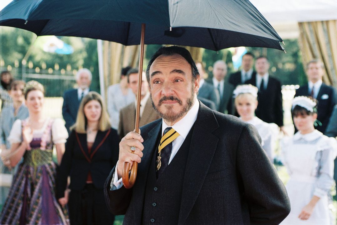 Der durchtriebene Viscomte Mabrey (John Rhys-Davies) zu allem bereit, um den Thronanspruch seines Neffen Nicholas Devereaux durchzusetzen ... - Bildquelle: Disney Enterprises, Inc. All rights reserved