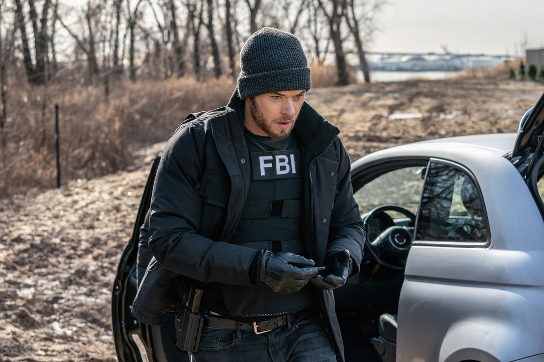 Kenny Crosby (Kellan Lutz) - Bildquelle: Mark Schafer 2020 CBS Broadcasting, Inc. All Rights Reserved. / Mark Schafer