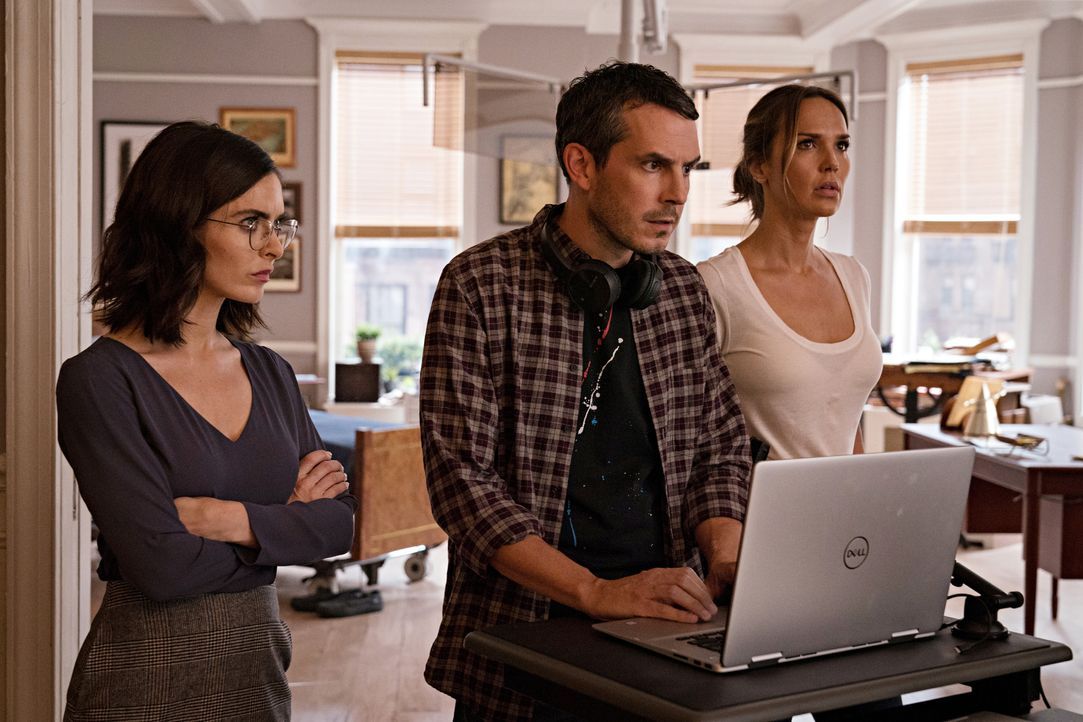 (v.l.n.r.) Kate (Brooke Lyons); Felix (Tate Ellington); Amelia Sachs (Arielle Kebbel) - Bildquelle: Elizabeth Fisher 2020 NBCUniversal Media, LLC / Elizabeth Fisher