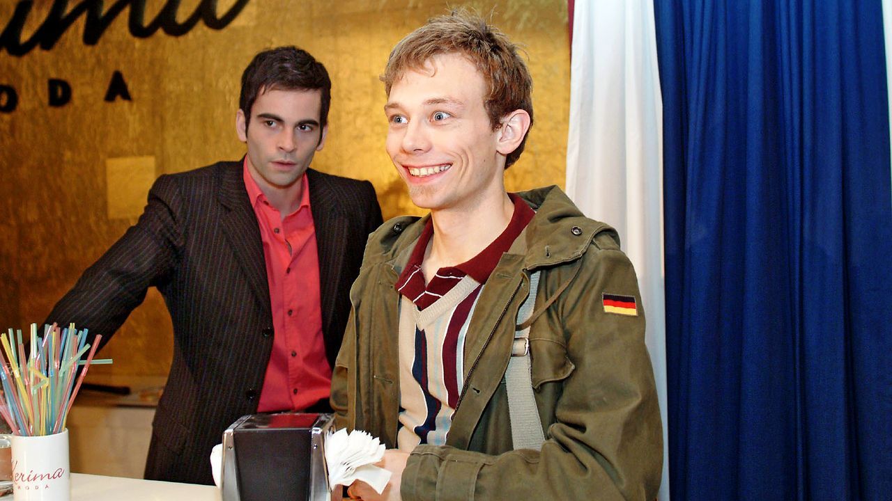 verliebt-in-berlin-epi-49-03-SAT1-Monika-Schuerle - Bildquelle: SAT.1/Monika Schürle