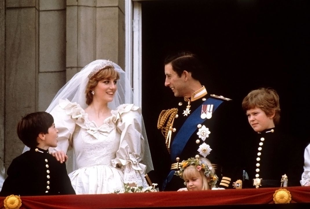 Hochzeit-Lady-Diana-Prinz-Charles-1981-07-29-1-dpa - Bildquelle: dpa