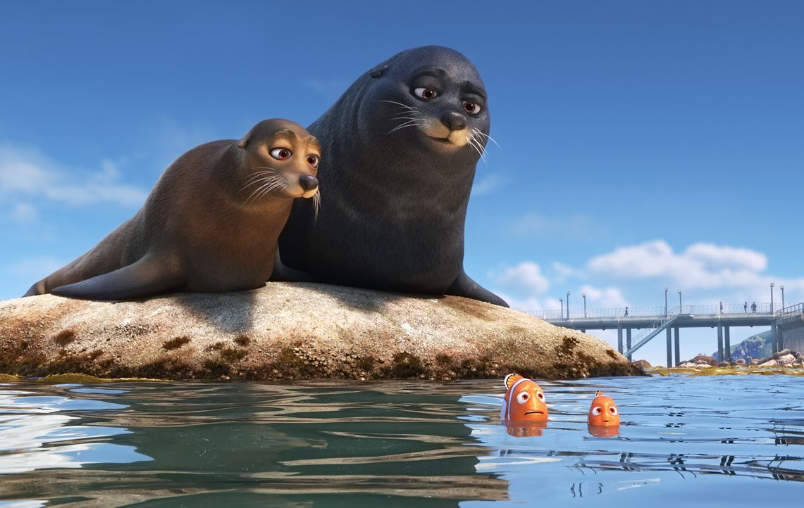 (hinten) Fluke und Rudder; (vorne) Marlin und Nemo - Bildquelle: Disney/Pixar