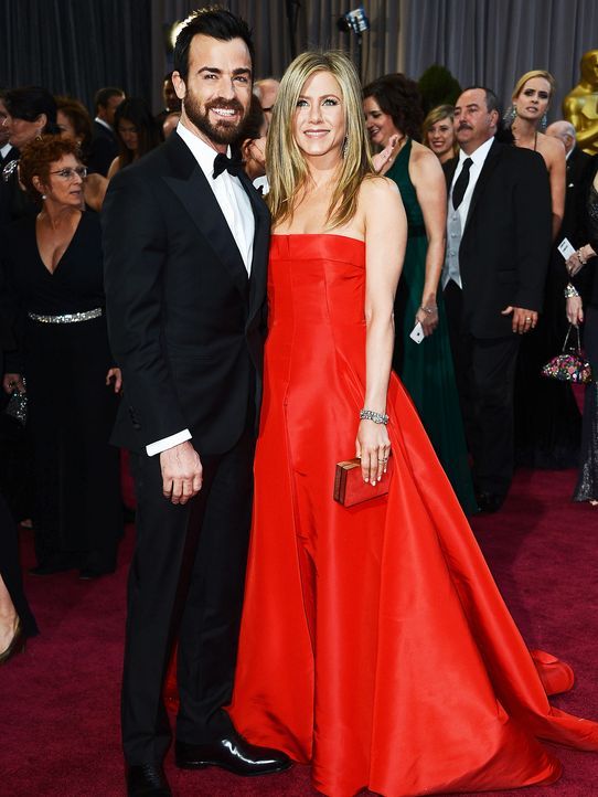 Oscars-Roter-Teppich-130224-Justin-Theroux-Jennifer-Aniston-AFP - Bildquelle: getty-AFP