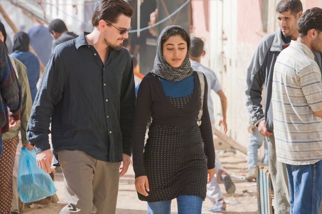Als Ferris' (Leonardo DiCaprio, l.) neue Freundin Aisha (Golshifteh Farahani, r.) entführt wird, riskiert der junge CIA-Agent Kopf und Kragen, um si... - Bildquelle: Warner Brothers