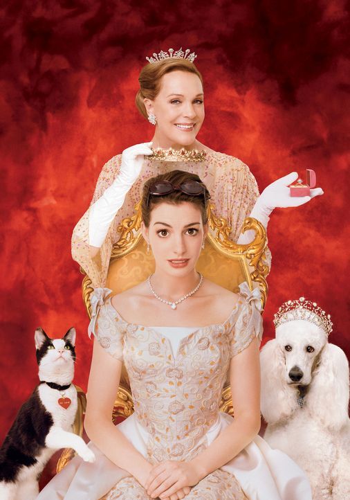 Plötzlich Prinzessin 2: Da ihre Enkelin nun im krönungsfähigen Alter ist, möchte die Königin (Julie Andrews, hinten), zu Gunsten ihrer Enkelin... - Bildquelle: Disney Enterprises, Inc. All rights reserved