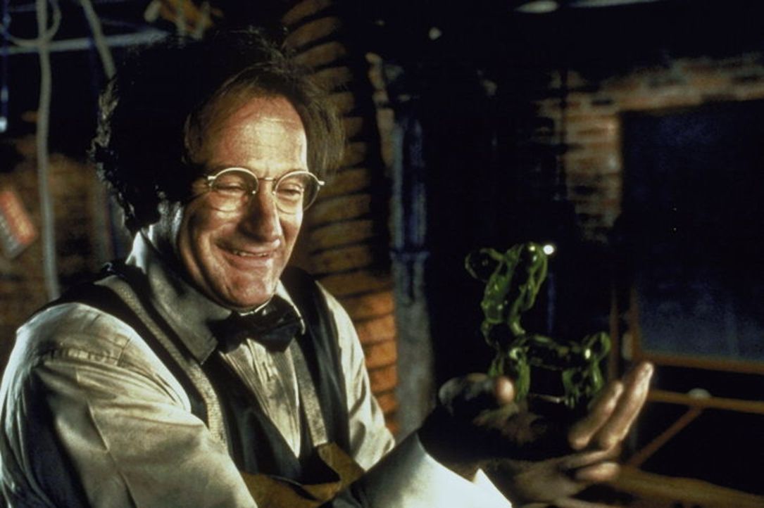 Der zerstreute Professor und leidenschaftliche Erfinder Professor Phillip Brainard (Robin Williams) mischt durch Zufall eine giftgrüne Gummimasse z... - Bildquelle: Buena Vista