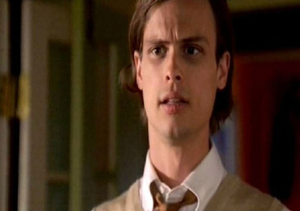 Detective Reid (Matthew Gray Gubler) wird für den Schutz  Schauspielerin abgestellt. - Bildquelle: Touchstone Television