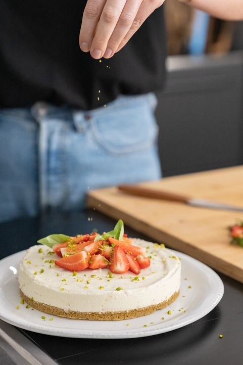 Cheesecake (38) - Bildquelle: STEFANIE CHAREONBOOD