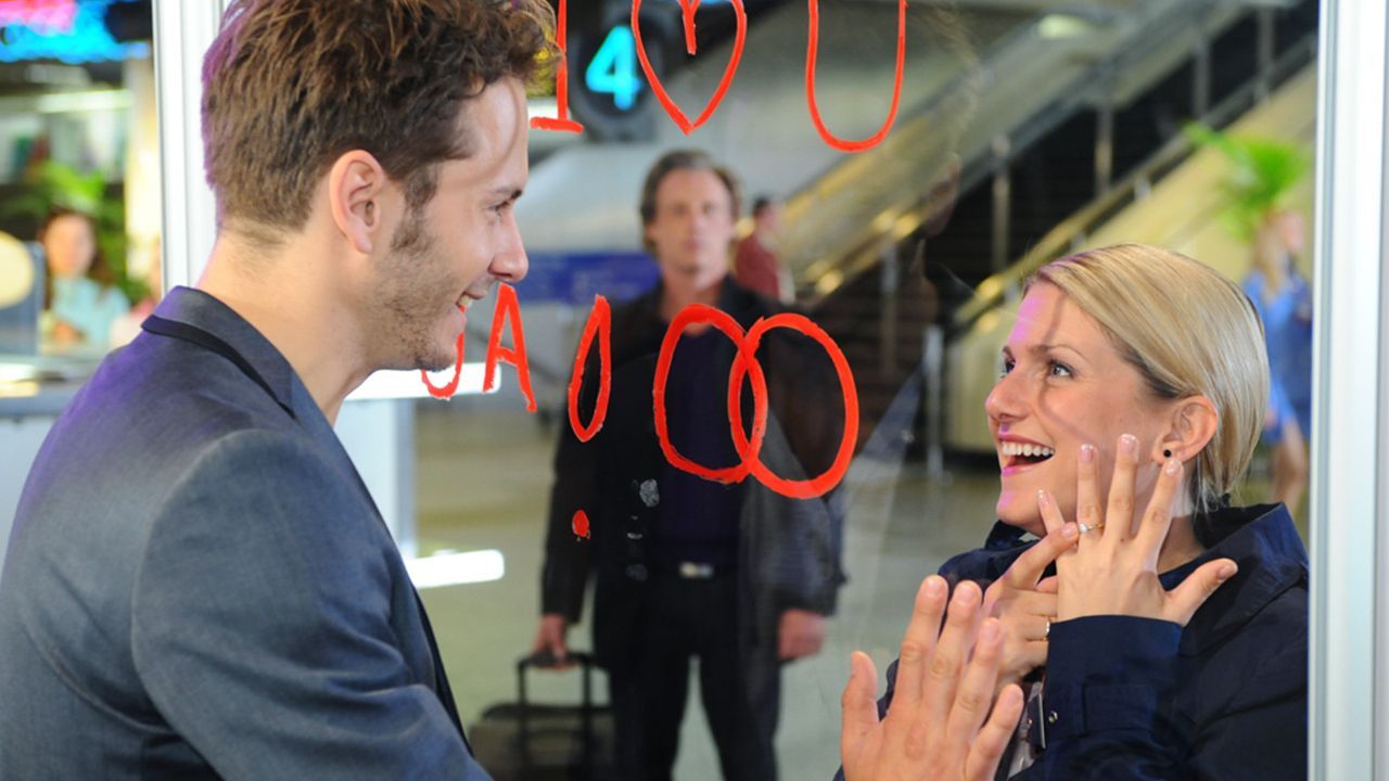 Anna-und-die-Liebe-Folge-725-03-Sat1-Oliver-Ziebe - Bildquelle: SAT.1/Oliver Ziebe