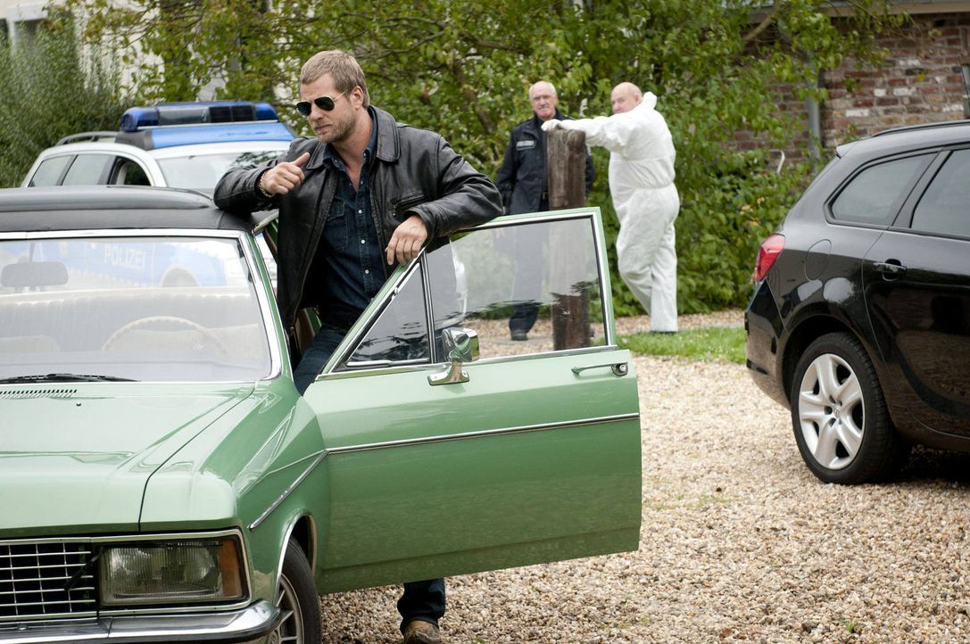 (3. Staffel) - Nach wie vor hält Mick (Henning Baum) nichts von den neuen Ermittlungsmethoden. Er vertraut nur seinen eigenen Regeln ... - Bildquelle: Martin Rottenkolber SAT.1