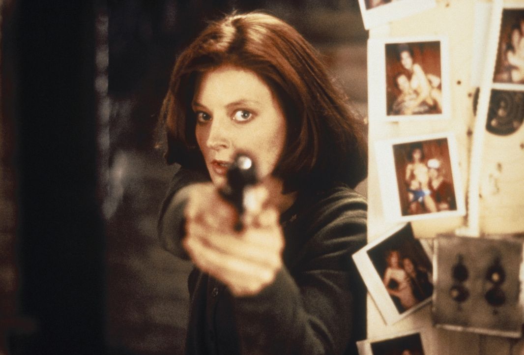 Als die junge Polizeischülerin Clarice Starling (Jodie Foster) den psychopathischen Mörder ausfindig machen kann, geht der Horror erst richtig los... - Bildquelle: Orion Pictures Corporation