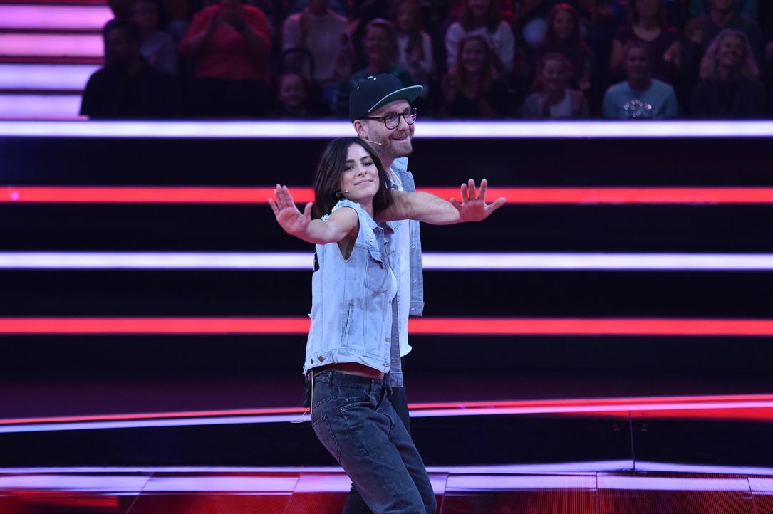 Lena und Mark in Jeans Jacken - Bildquelle: André Kowalski