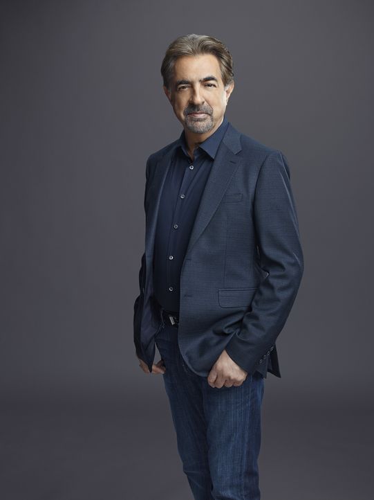 (10. Staffel) - Immer im Einsatz für die Gerechtigkeit: Special Agent David Rossi (Joe Mantegna) ... - Bildquelle: Cliff Lipson ABC Studios