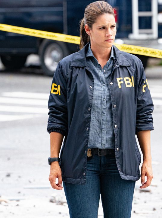 Special Agent Maggie Bell (Missy Peregrym) - Bildquelle: Mark Schafer 2019 CBS Broadcasting, Inc. All Rights Reserved. / Mark Schafer