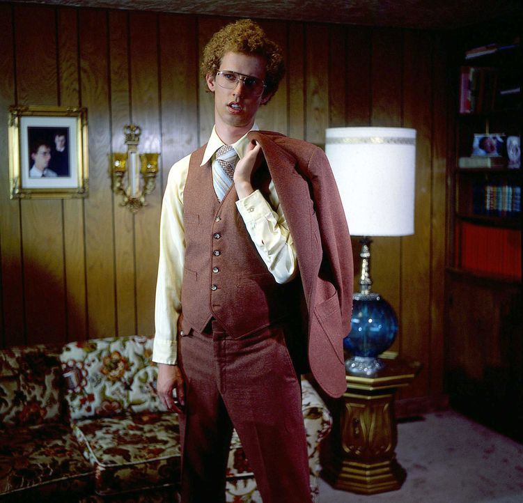 Der exzentrische Teenager Napoleon Dynamite (Jon Heder) lebt im ländlichen Idaho. In der Schule ist er ein Außenseiter und zu Hause läuft's auch nic... - Bildquelle: TM & © 2006 Paramount Pictures. All Rights Reserved.