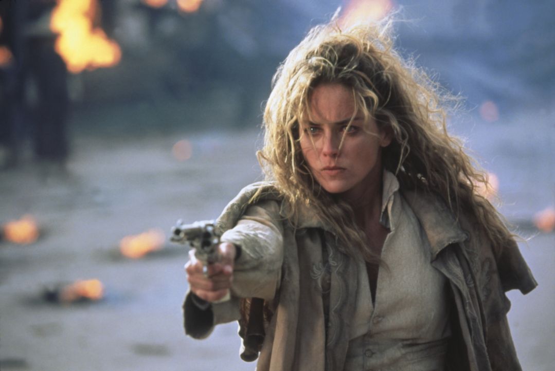 Das mutig Cowgirl Ellen (Sharon Stone) kehrt unerkannt in ihre Heimatstadt zurück, um ihren Vater zu rächen ... - Bildquelle: Columbia TriStar Film