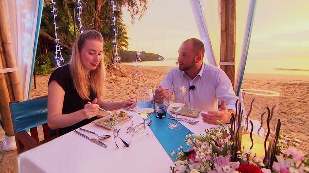 Hochzeit Auf Den Ersten Blick - Hochzeit Auf Den Ersten Blick - Staffel 1 Episode 4: Folge 4: Traumhafte Flitterwochen Und Ehrliche Geständnisse