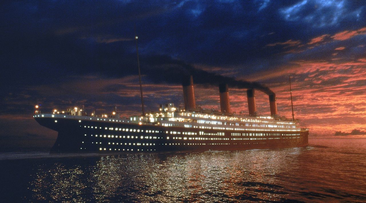 Im April des Jahres 1912 sticht die Titanic mit 2200 Menschen an Bord in See. Unter ihnen befinden sich die 17-jährige Rose DeWitt Bukater und der... - Bildquelle: 20th Century Fox