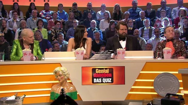 Genial Daneben - Das Quiz - Genial Daneben - Das Quiz - Womit Verdiente Sylvester Stallones Mutter Viel Geld?